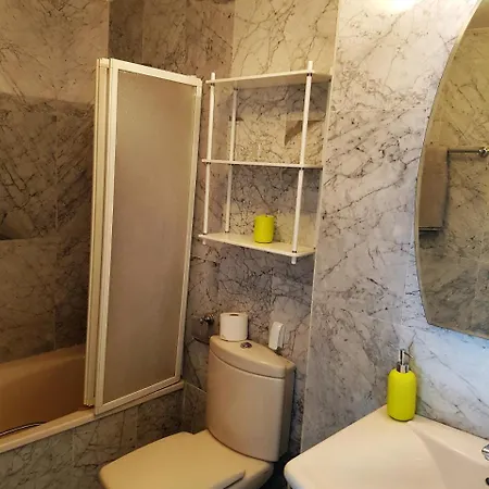 Bajondillo Suites *